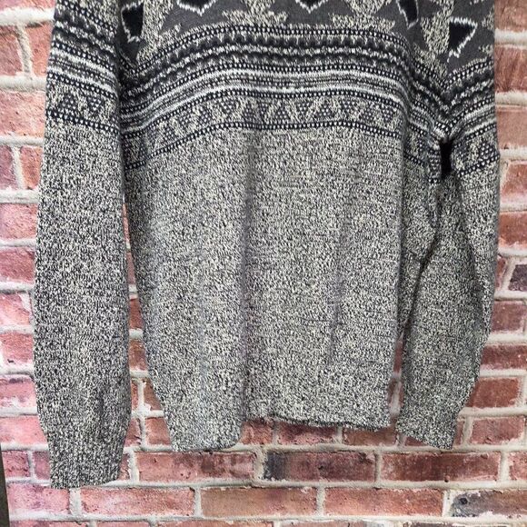 Urban Pipeline Pullover Sweater | Men’s XXL | Gray & Black Geometric Knit - Picture 6 of 6